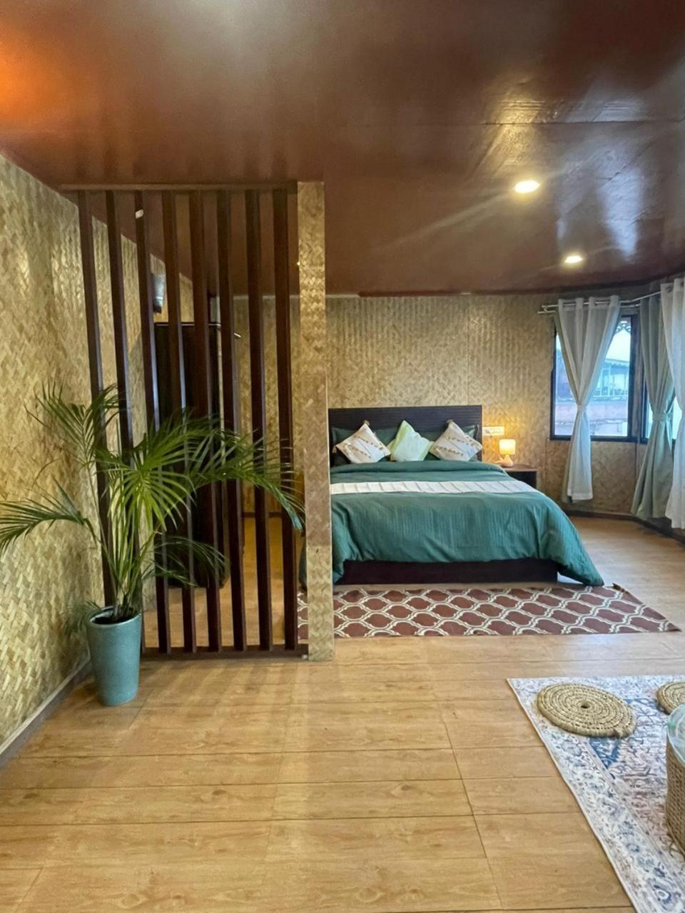 Monratino Himadrie -2 Mins Walk From Mall Road - All Rooms Have Kanchenjunga Mountain View ดาร์จีลิง ภายนอก รูปภาพ